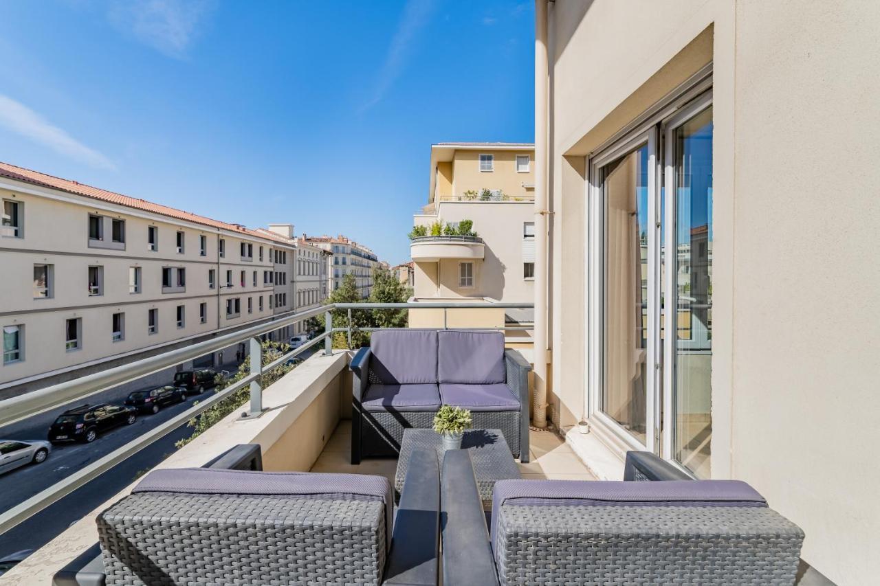La Joliette; Duplex 2 Chambres, Parking Inclus+ Terrasse+ Ascenseur มาร์กเซย ภายนอก รูปภาพ
