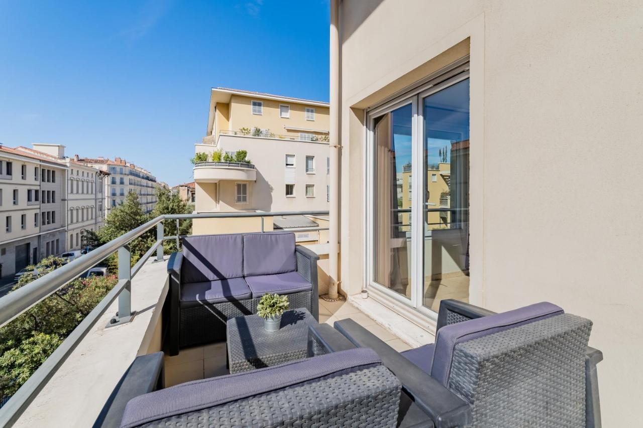 La Joliette; Duplex 2 Chambres, Parking Inclus+ Terrasse+ Ascenseur มาร์กเซย ภายนอก รูปภาพ